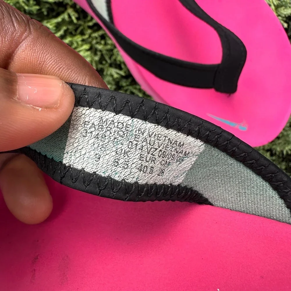 Nike Ultra Celso Girl Thong Women's Sandals Size 9 Pink
